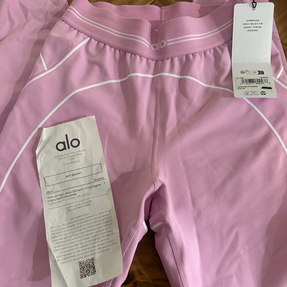 ALO Yoga 7/8 heart throb legging XS